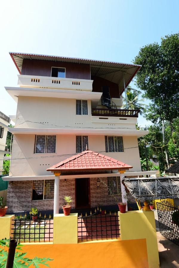 Coral Cove Beach Resort Varkala Buitenkant foto