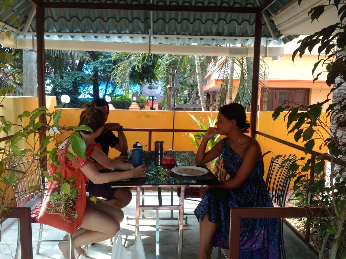 Coral Cove Beach Resort Varkala Buitenkant foto