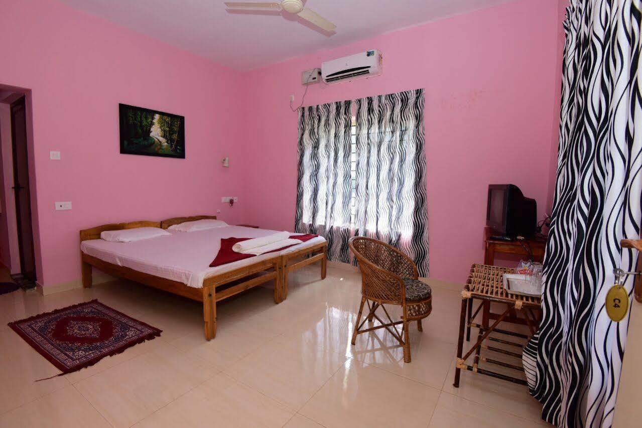 Coral Cove Beach Resort Varkala Buitenkant foto